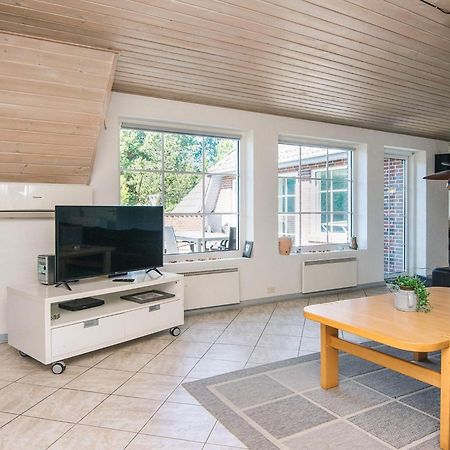 10 Person Holiday Home In Bl Vand Blåvand Εξωτερικό φωτογραφία