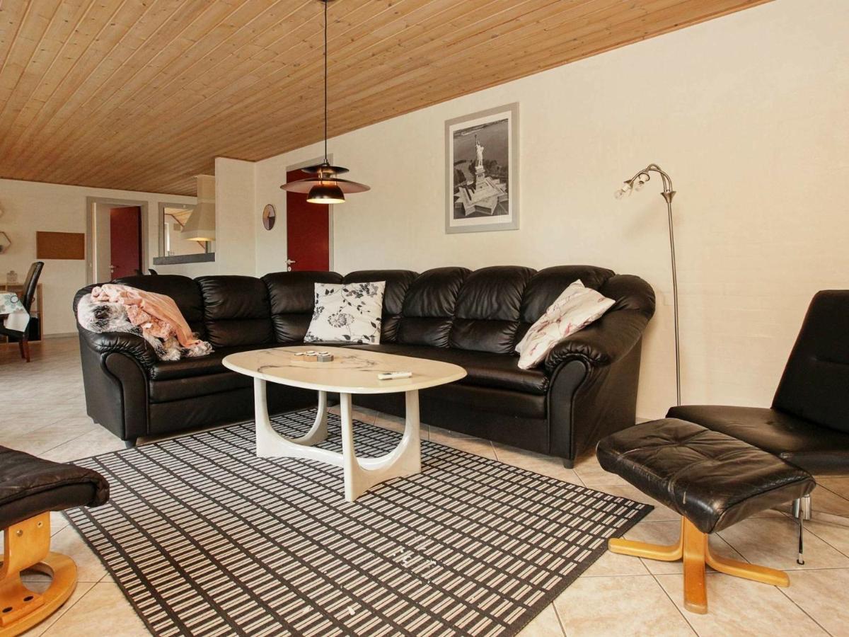 10 Person Holiday Home In Bl Vand Blåvand Δωμάτιο φωτογραφία