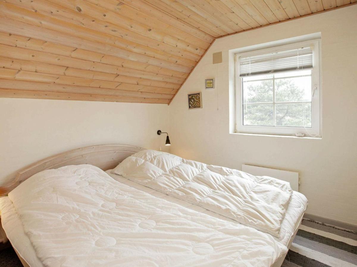 10 Person Holiday Home In Bl Vand Blåvand Εξωτερικό φωτογραφία